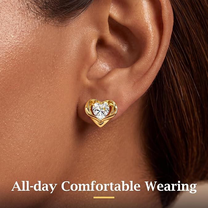 Gold 18k Heart Moissanite Stud Earrings